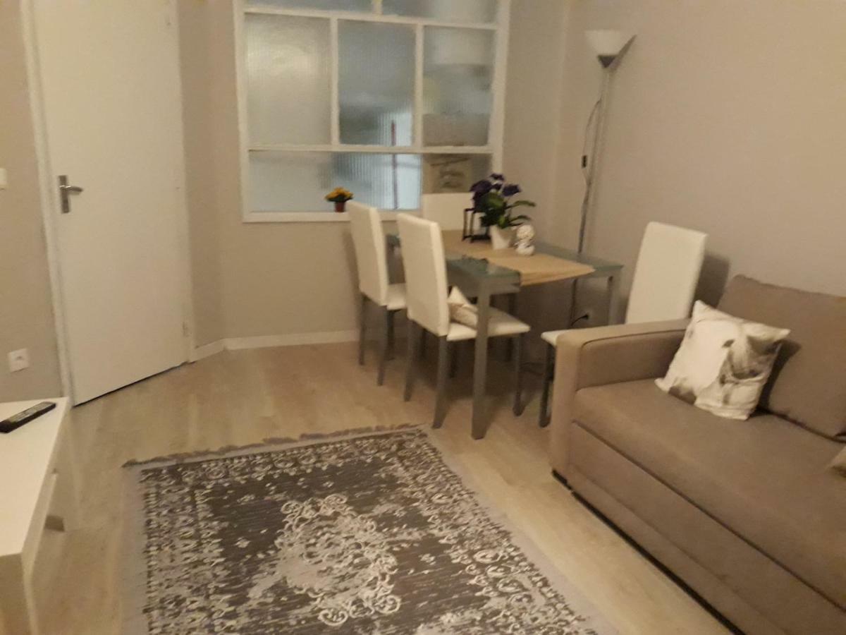 Downtown Apartment Porto Luaran gambar