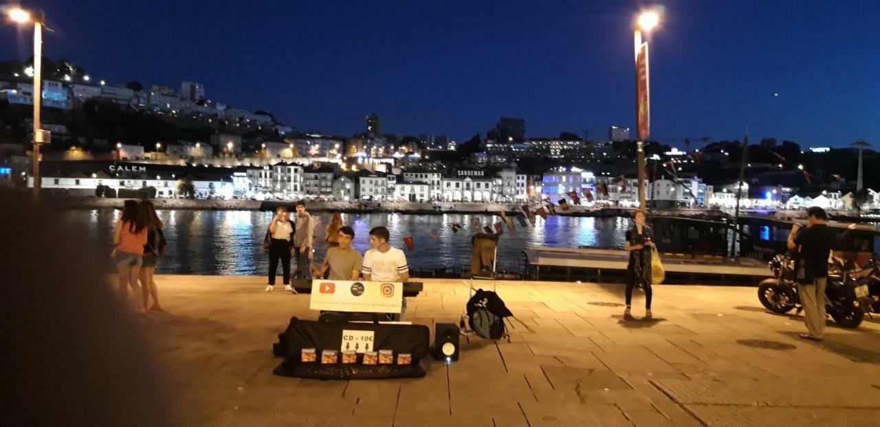 Downtown Apartment Porto Luaran gambar